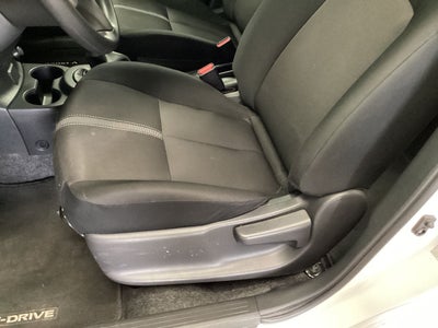 2025 Nissan V-Drive 1.6 A/C  Mt