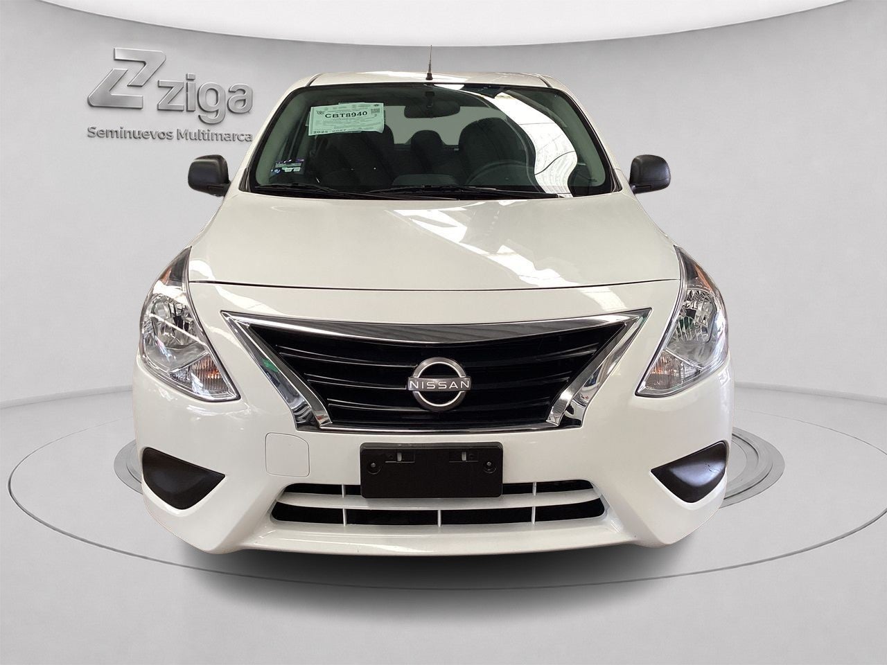 2025 Nissan V-Drive 1.6 A/C  Mt