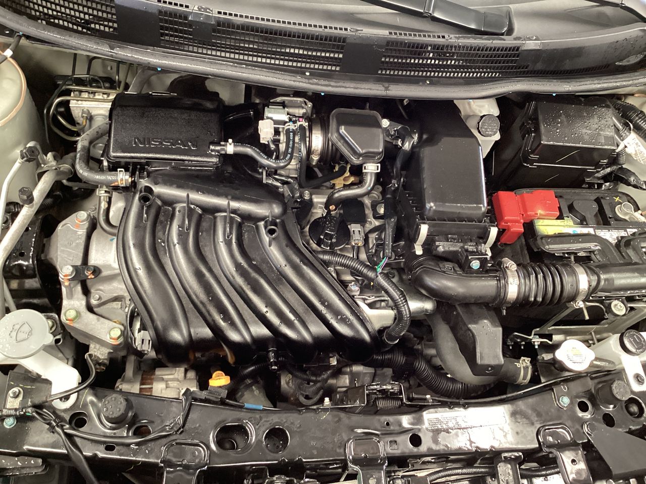 2025 Nissan V-Drive 1.6 A/C  Mt