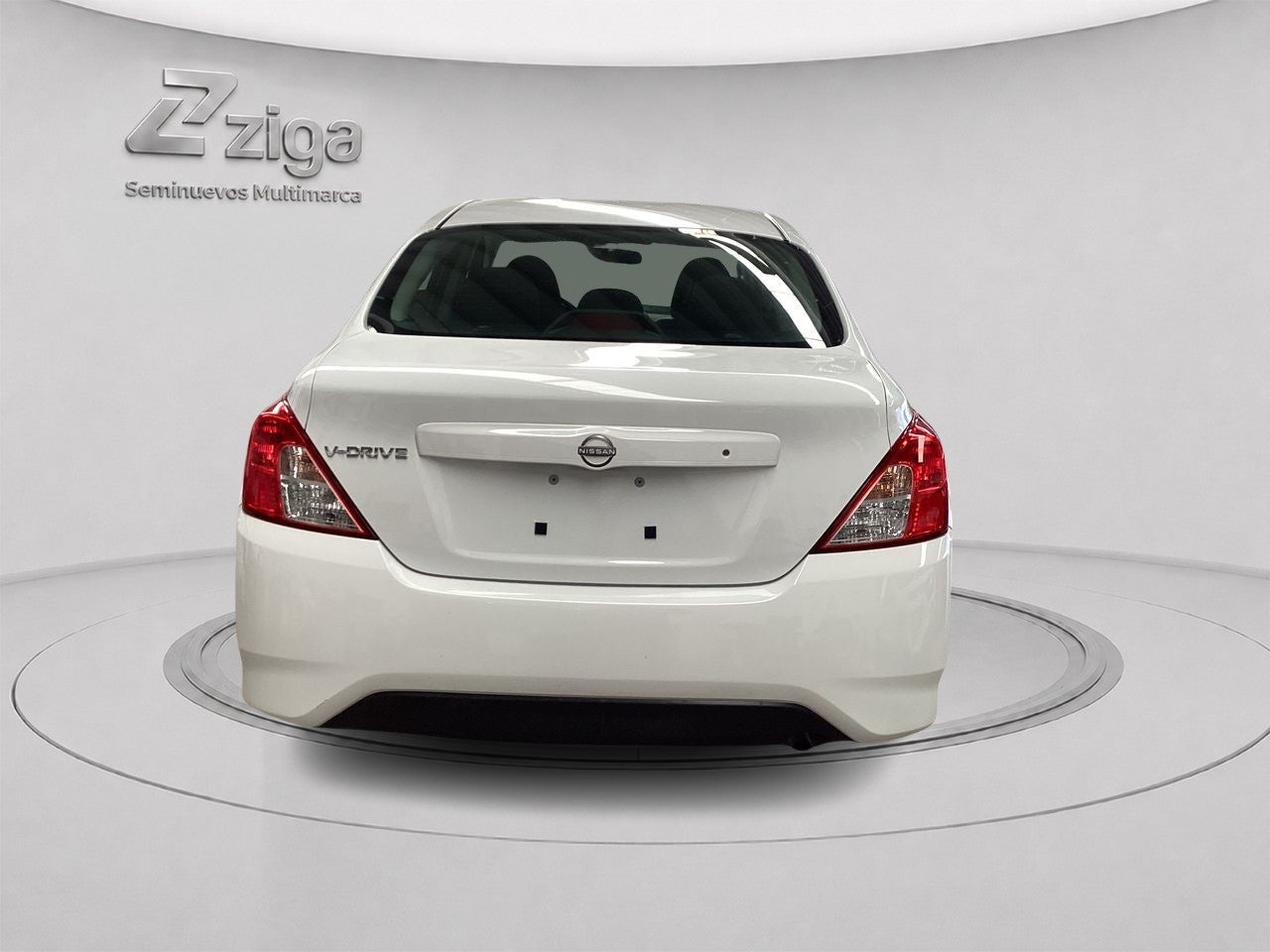 2025 Nissan V-Drive 1.6 A/C  Mt
