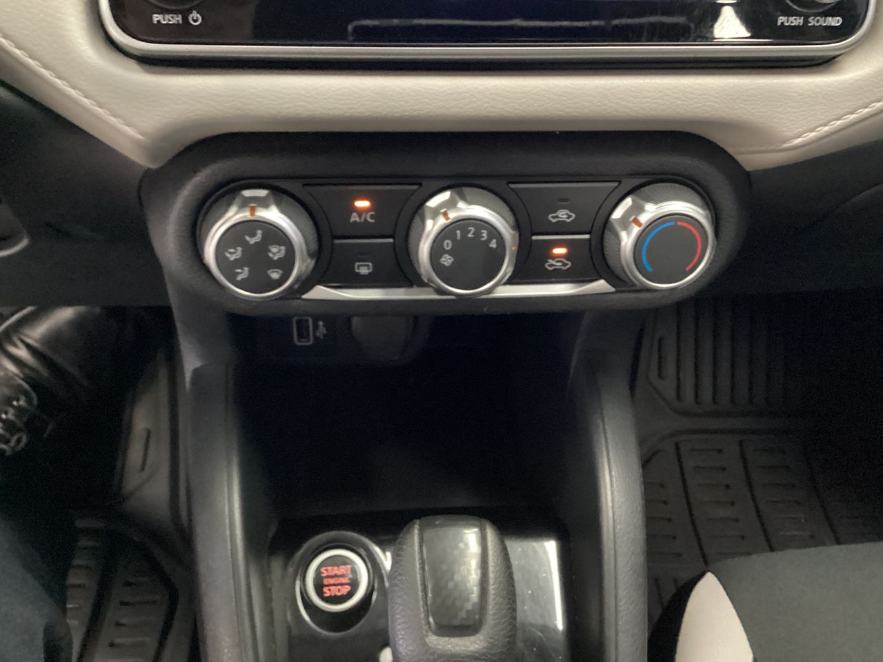 2022 Nissan Versa 1.6 Advance At