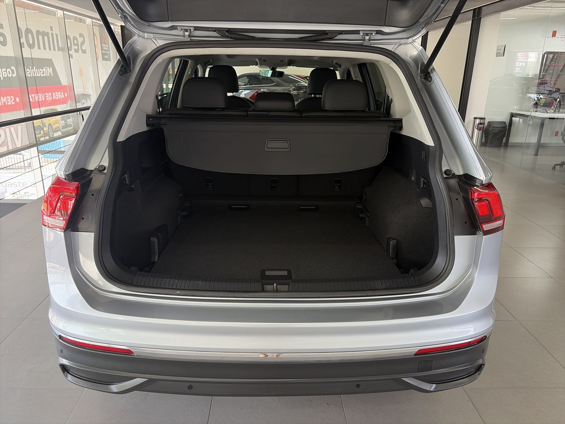 2023 Volkswagen Tiguan 1.4 Comfortline At