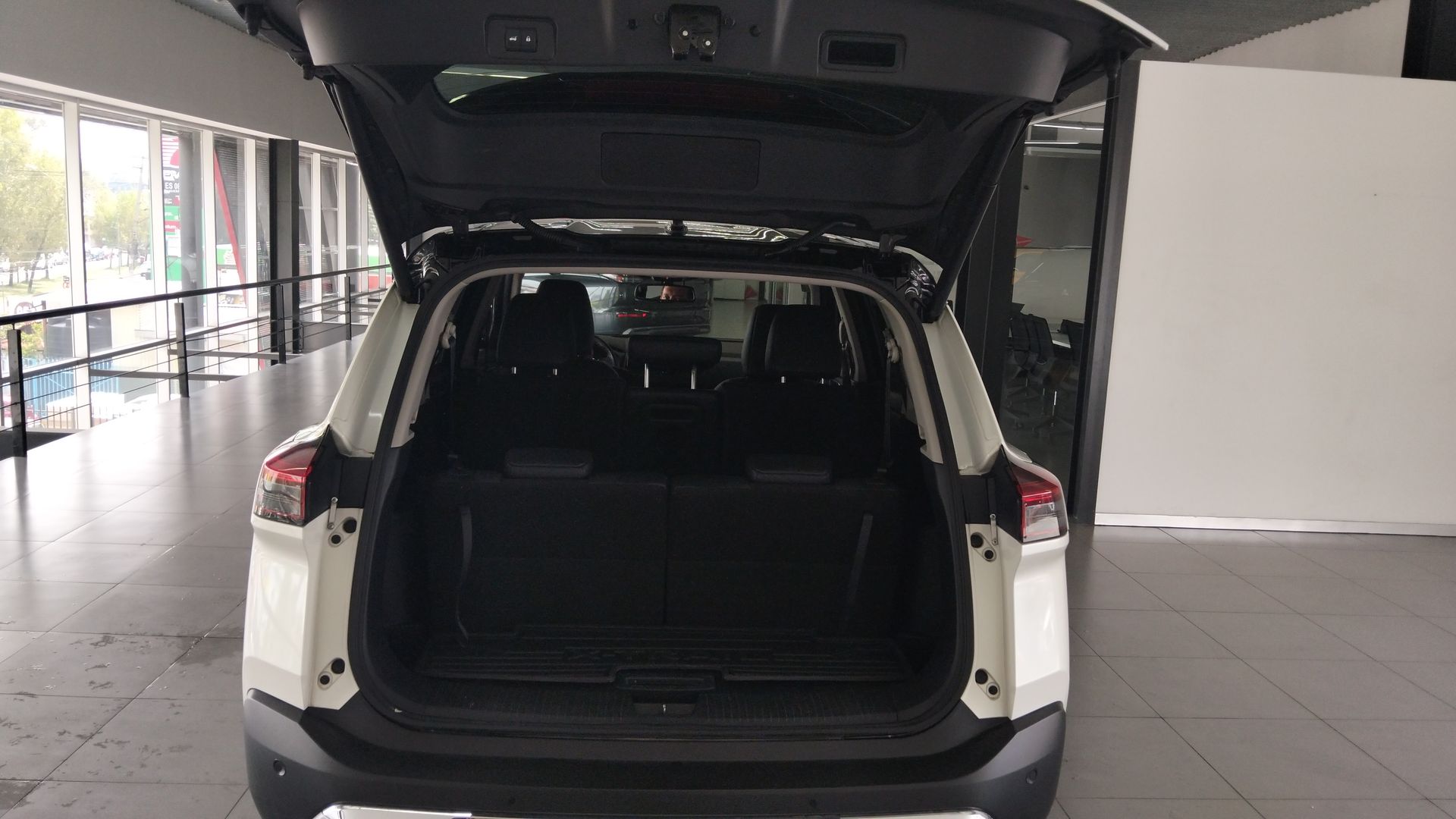 2024 Nissan X-Trail 2.5 Platinum 3F At