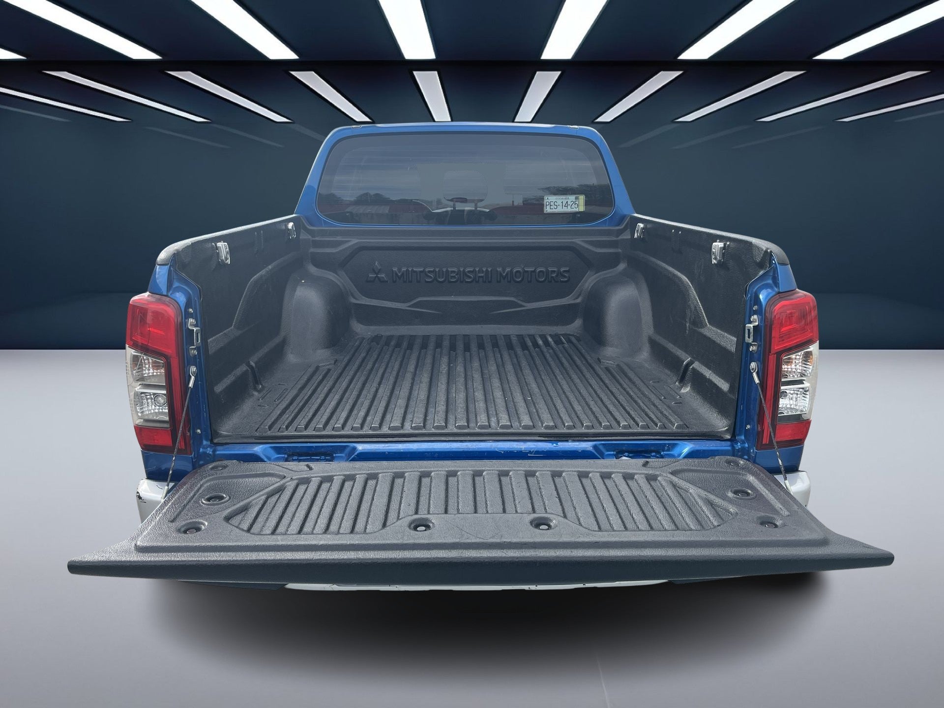 2020 Mitsubishi L200 2.4 Glx Cabina Doble 4x2 Mt