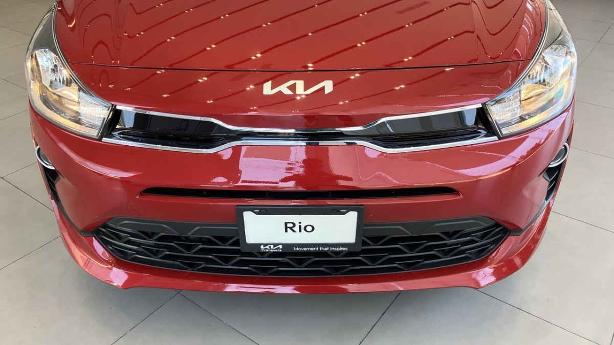 2023 Kia KIA RIO HB 5p LX L4/1.6 Aut
