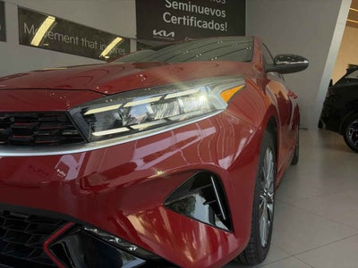 2023 Kia FORTE SEDAN 4p GT Line L4/2.0 Aut