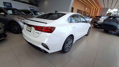 2023 Kia FORTE SEDAN 4p GT Line L4/2.0 Aut