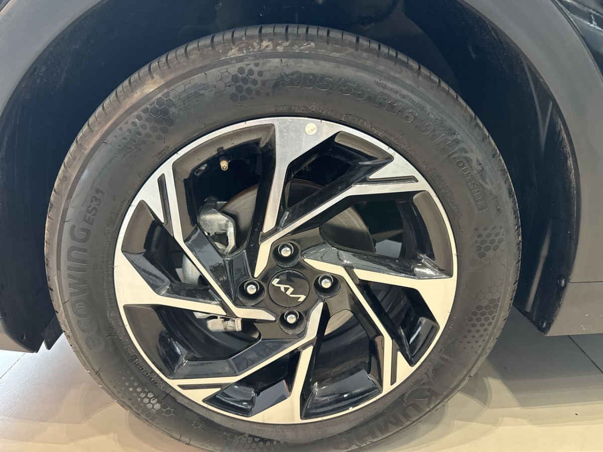 2026 Kia K3 4p EX Pack L4/1.6 Aut