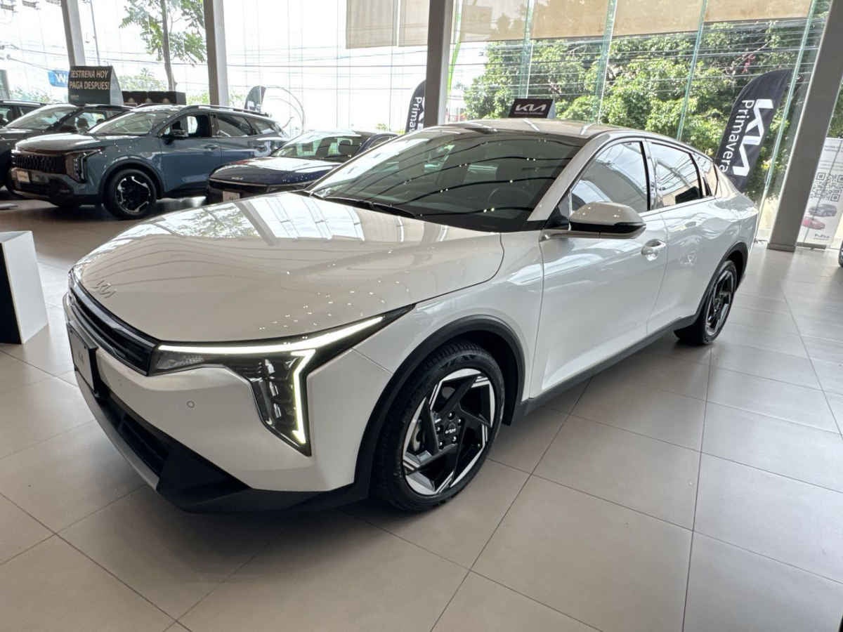 2026 Kia K4 4p EX L4/2.0 Aut