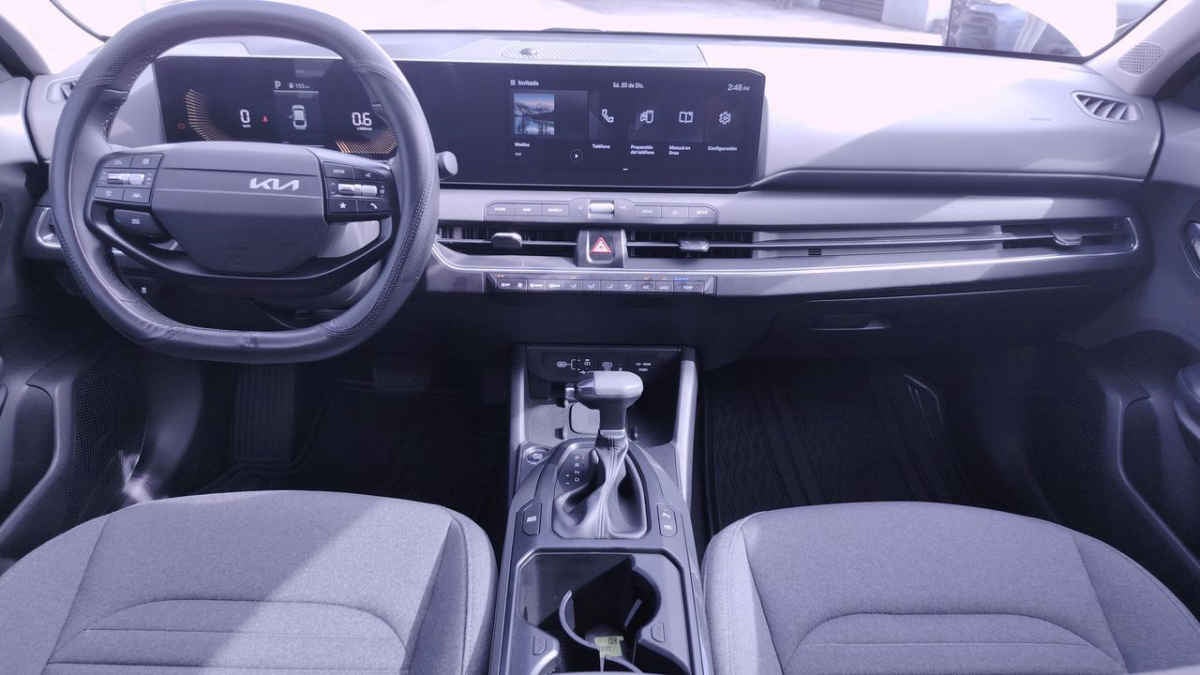 2025 Kia K4 4p EX L4/2.0 Aut