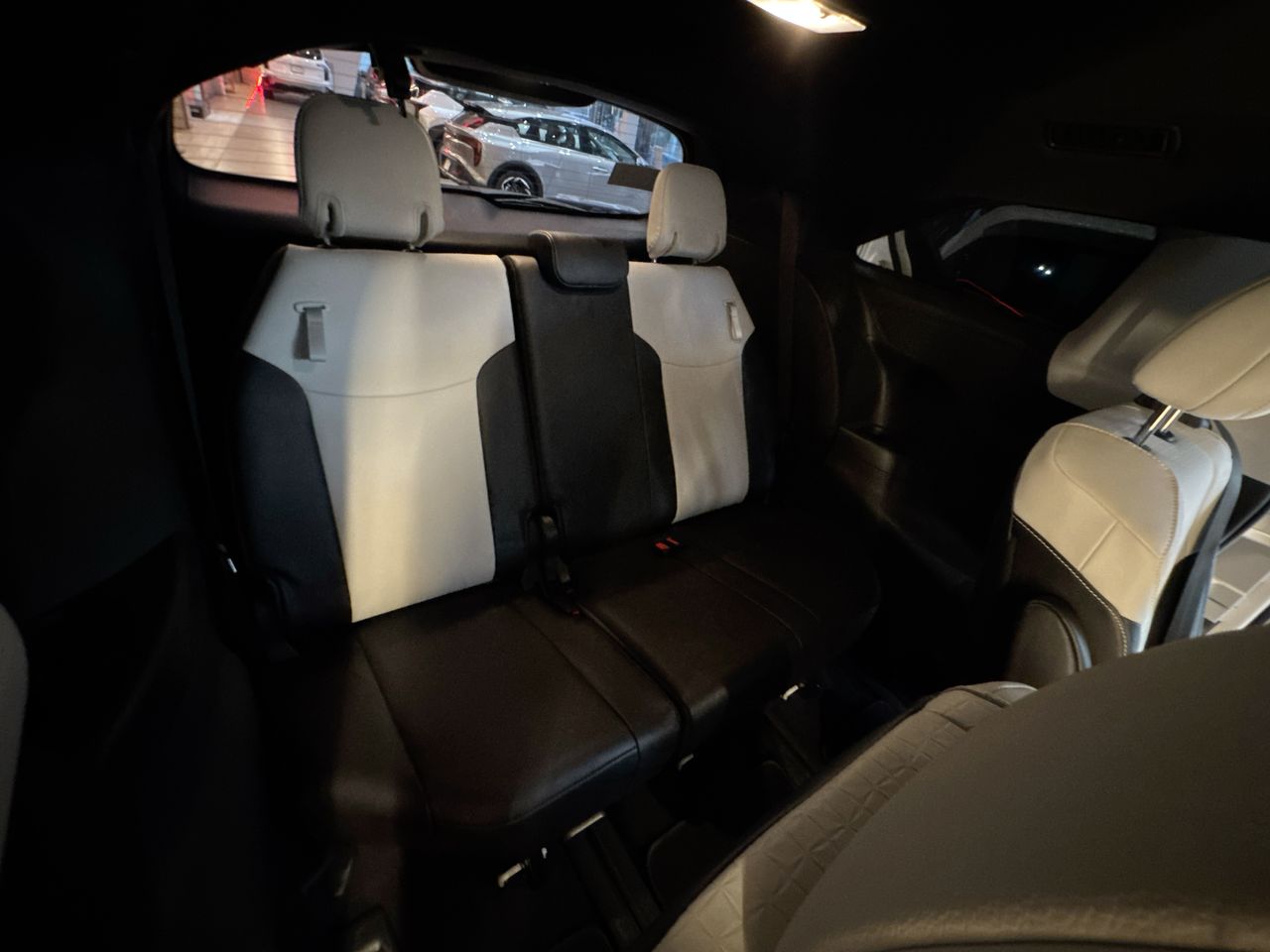 2025 Toyota Sienna 5p XSE HEV L4/2.5 Aut