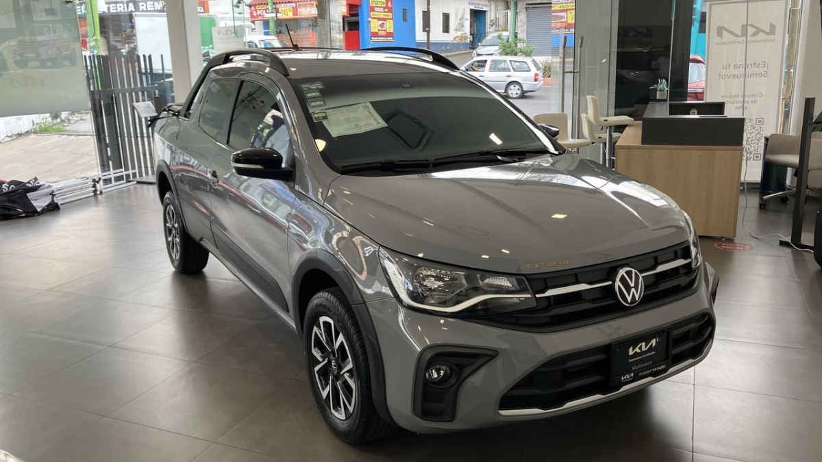 2025 Volkswagen Saveiro 4p Extreme Doble Cab L4/1.6 Man