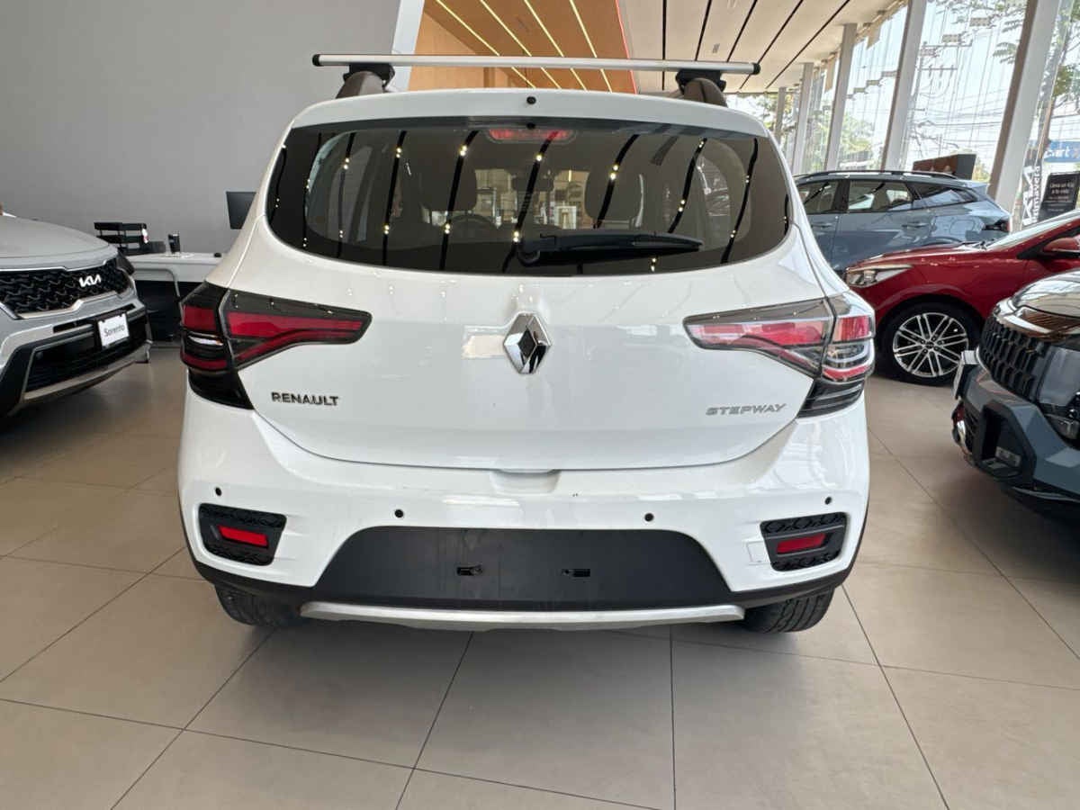 2023 Renault Stepway 5p Intens L4/1.6 Man