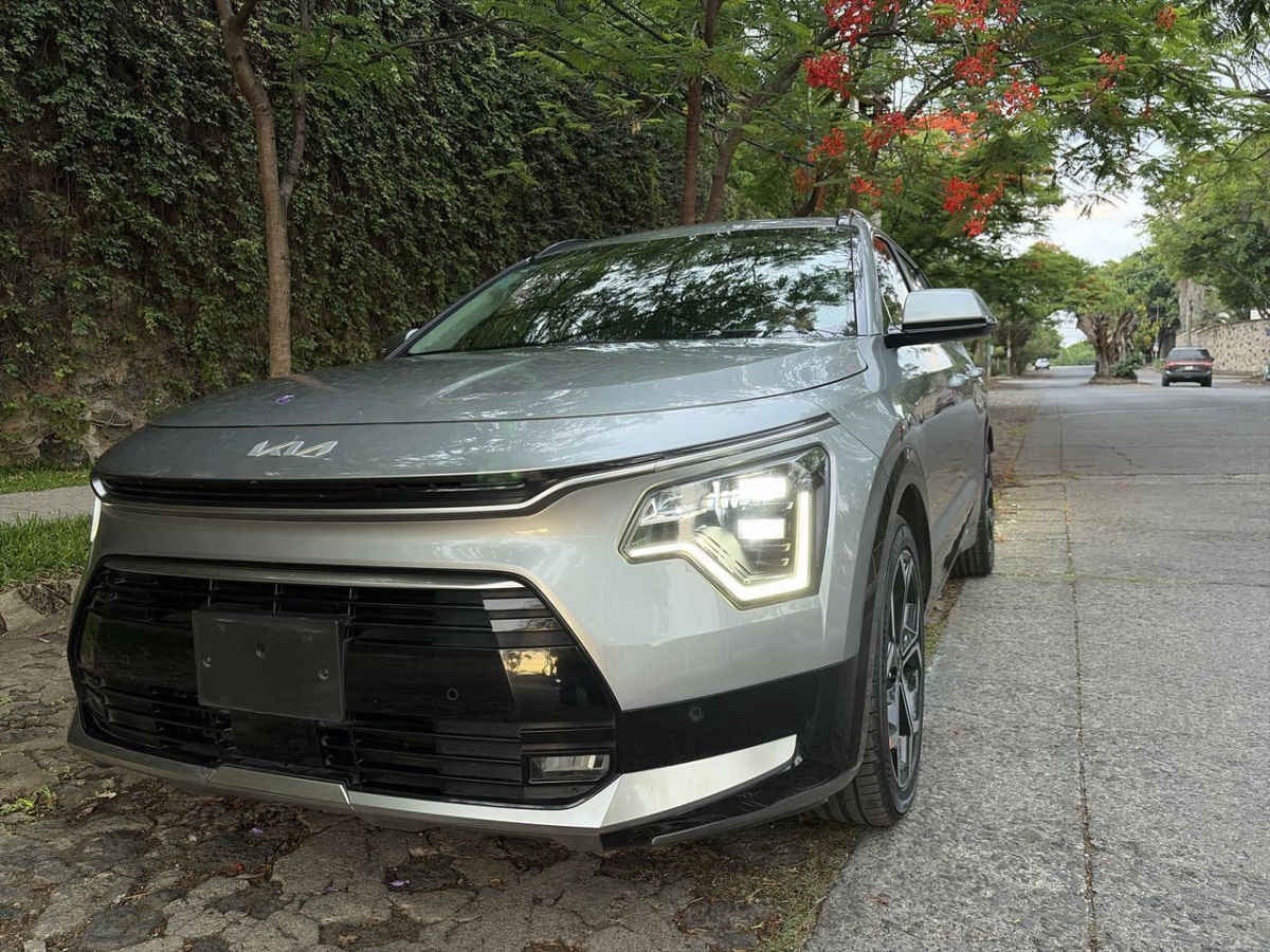 2023 Kia Niro 5p EX L4/1.6 Hibrido Aut