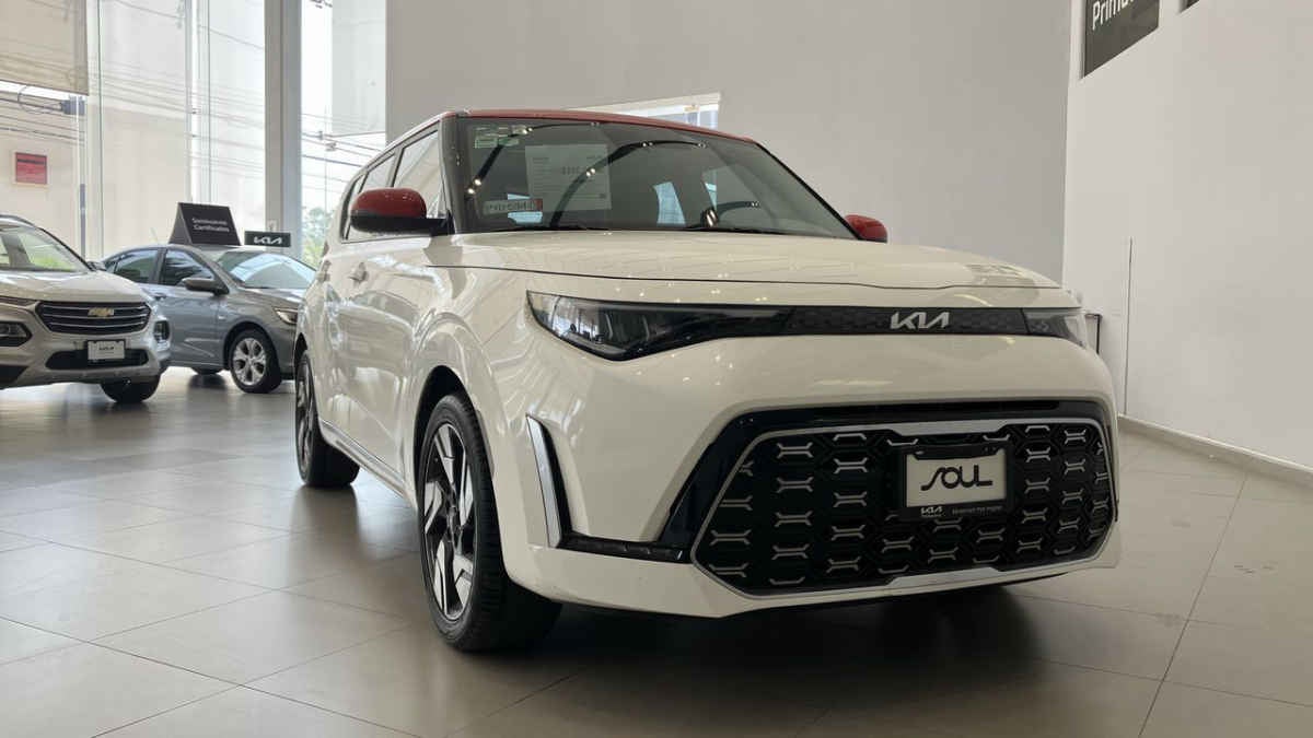 2023 Kia Soul 5p GT L4/2.0/T Aut