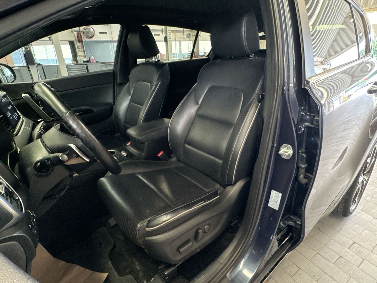 2022 Kia Sportage 5p SXL L4/2.4 Aut