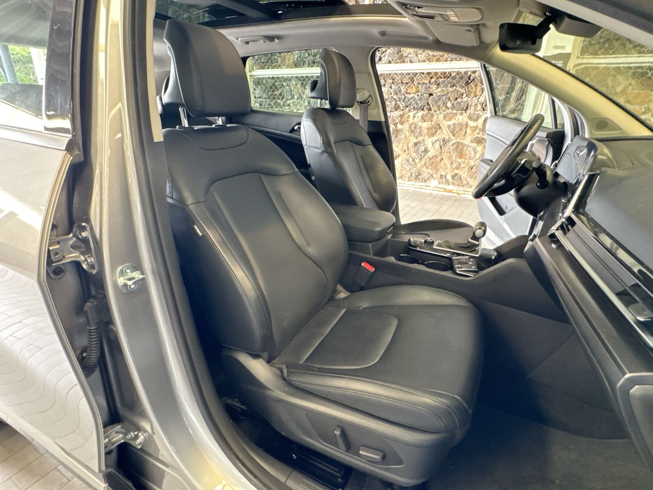 2025 Kia Sportage 5p SXL L4/2.5 Aut