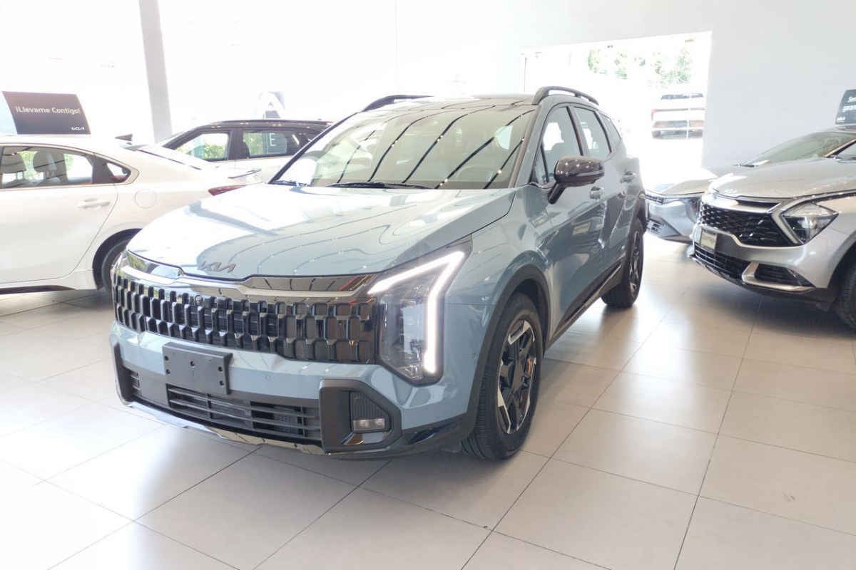 2026 Kia Sportage 5p X-Line HEV L4/1.6/T Aut