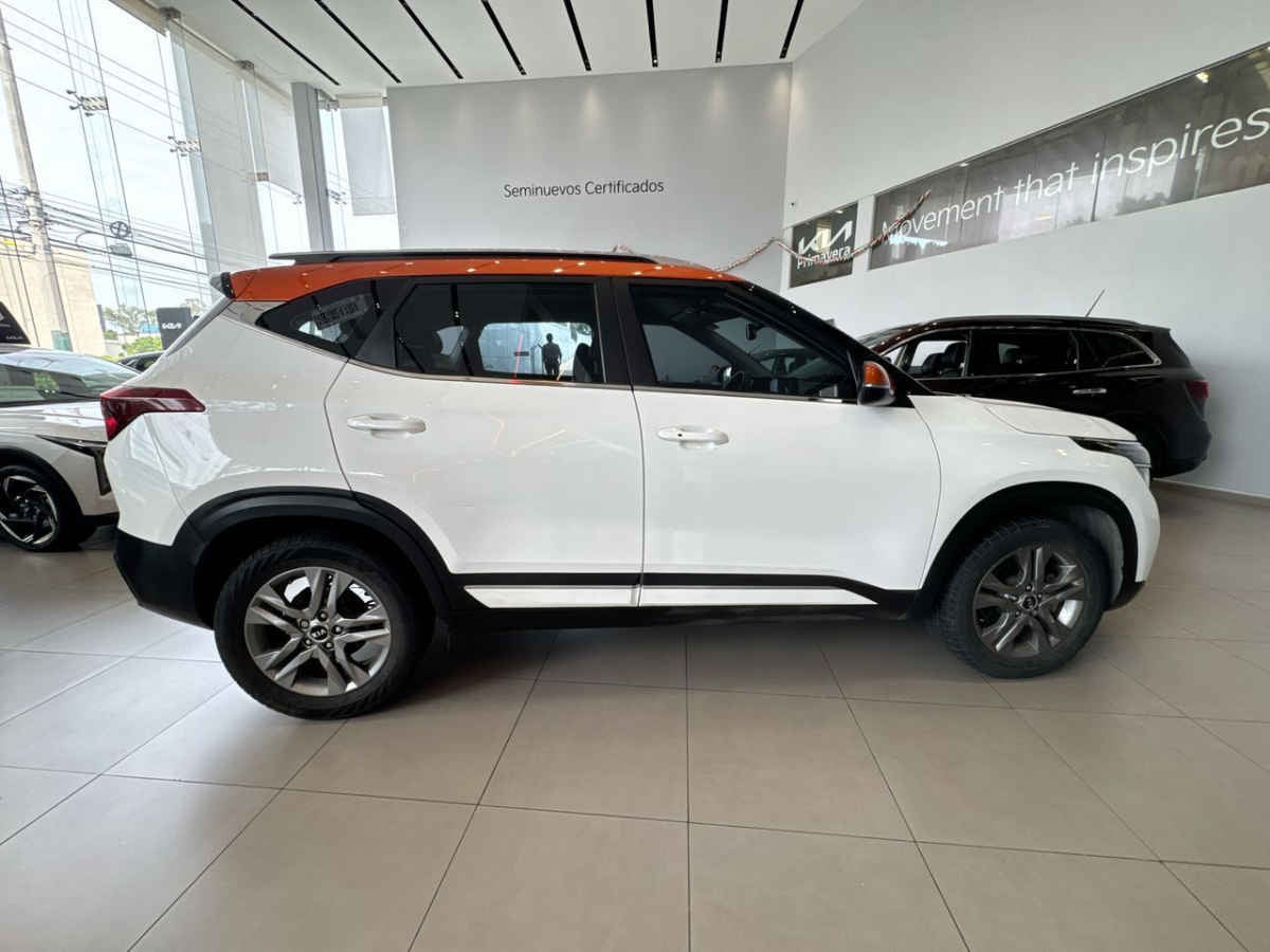 2023 Kia SELTOS 5p EX Pack L4/1.6 Aut